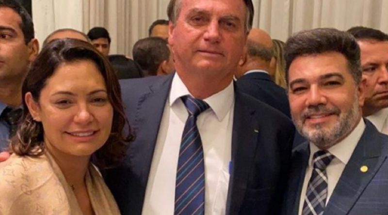 Michelle Bolsonaro chora sabatina de Mendonca